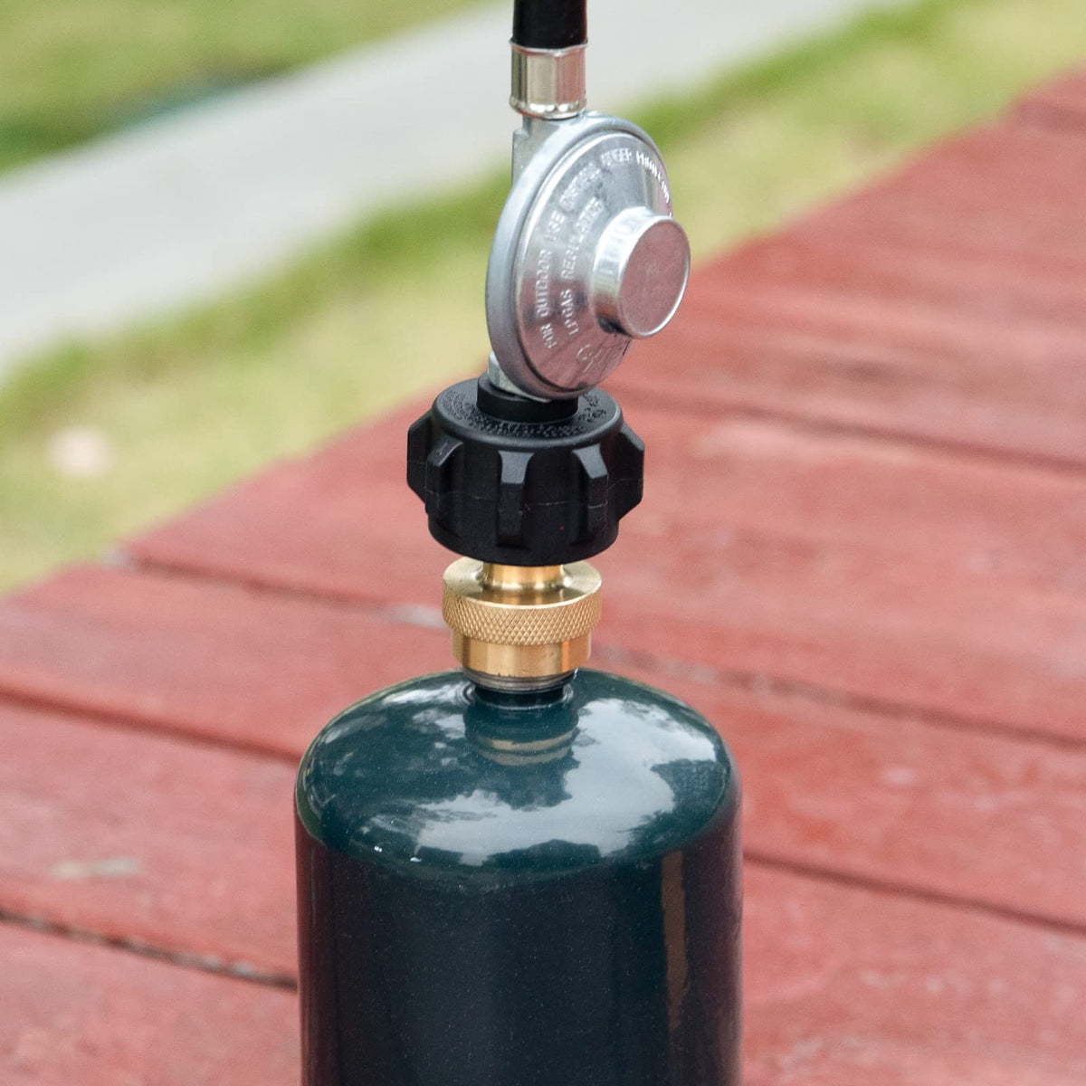 GASPRO 1lb Propane Tank Adapter, 20lb to 1lb Converter, Hook Up Small Propane Tanks When 20lb Ran Out, Solid Brass